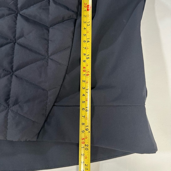 A259 Under Armour Coldgear Storm Reactor Thermal Cropped Run Vest Black Large - Picture 7 of 7